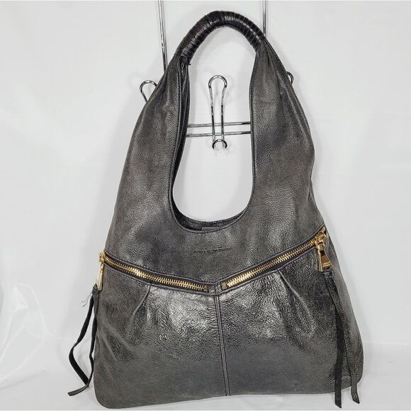 AIMEE KESTENBERG  - Picture 13 of 16